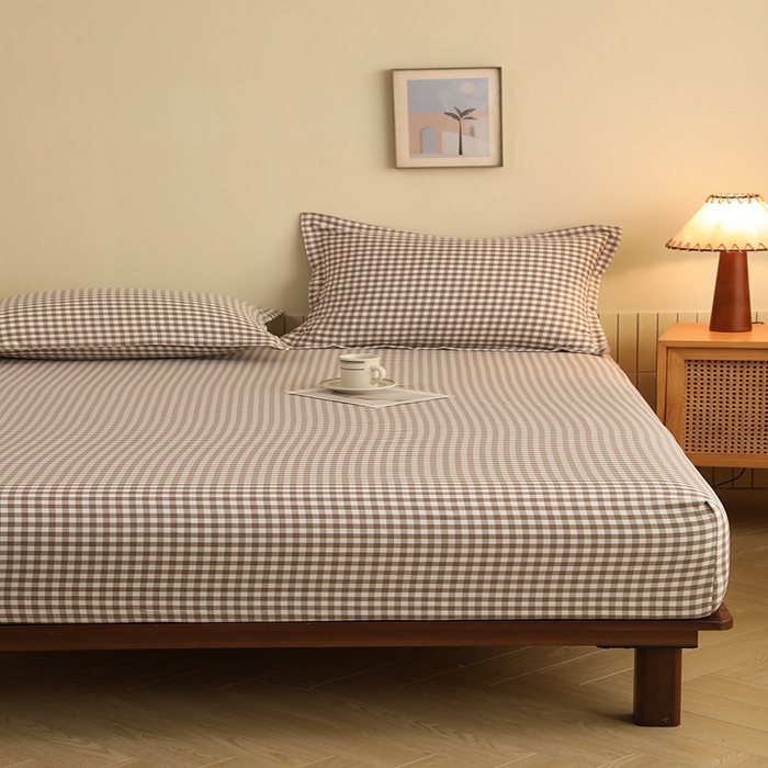 91家纺网 家纺一手货源 找家纺 绒多多 2025新款简约水洗棉色织床笠 咖小格