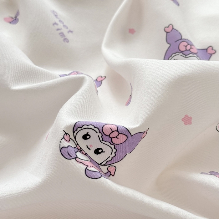 91家纺网 家纺一手货源 找家纺 丝芙妮家居2025新款水洗针织棉双层纱印花四件套 库洛米-白