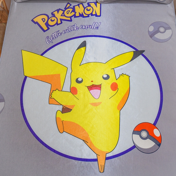 91家纺网 家纺一手货源 找家纺 ds生活馆 2025新款大版卡通牛奶丝凉席宝可梦