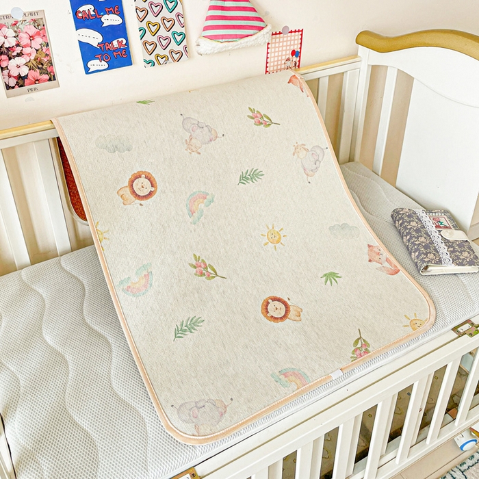 91家纺网 家纺一手货源 找家纺 富馨莱 2025新款幼儿园古藤席冰丝席双面可用儿童凉席双面凉感 狮子王国