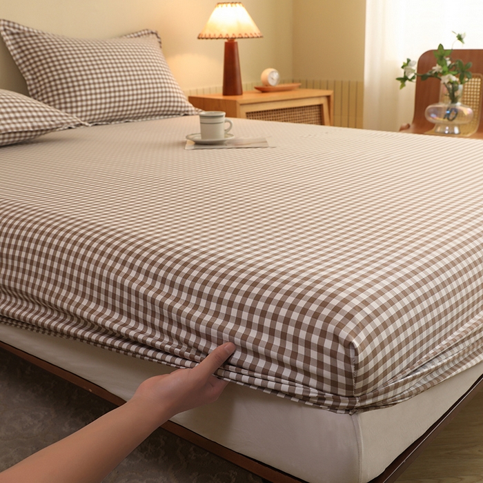 91家纺网 家纺一手货源 找家纺 绒多多 2025新款简约水洗棉色织床笠 咖小格