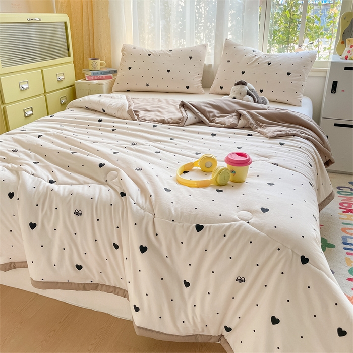 91家纺网 家纺一手货源 找家纺 美澳家纺 2025新款水洗棉印花夏被夏凉被空调被 心恋