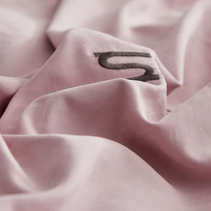 91家纺网 家纺一手货源 找家纺 恋之语 2025新款110克麻绳双拼刺绣四件套 香芋紫+米黄