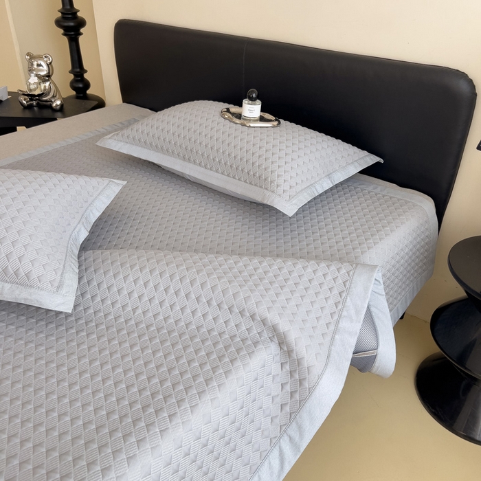 91家纺网 家纺一手货源 找家纺 席世家 2025新款凉感席冰豆豆席子三套件凉席床笠 小方格珍珠灰-床席款