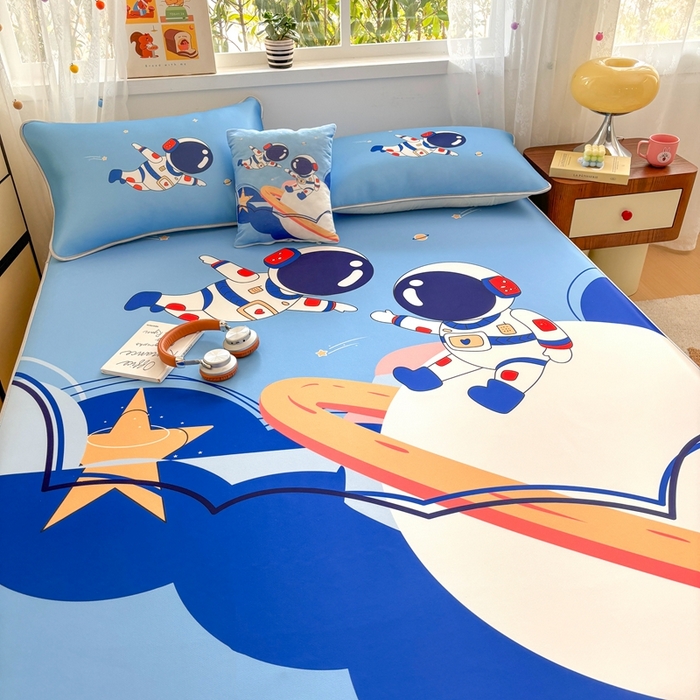 91家纺网 家纺一手货源 找家纺 ds生活馆 2026新款大版卡通牛奶丝凉席遨游太空