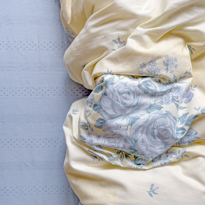 91家纺网 家纺一手货源 找家纺 暖芯优选 2025新款全棉纯棉一字绣四件套系列 花影轻颜