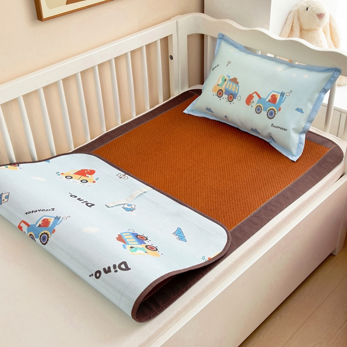 91家纺网 家纺一手货源 找家纺 梵赫 2025新款冰丝古藤双面卡通儿童凉席凉席-小恐龙车队