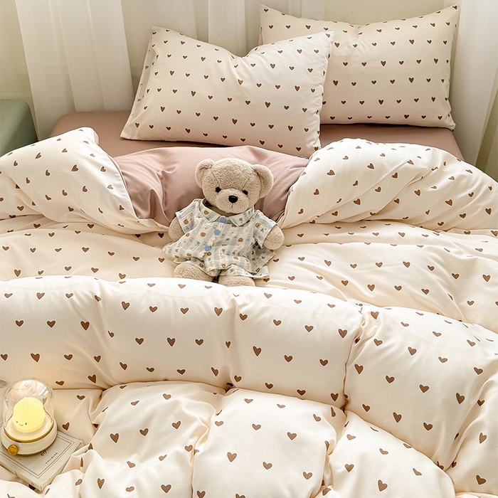 91家纺网 家纺一手货源 找家纺 丝芙妮家居2025新款水洗针织棉双层纱印花四件套 甜心