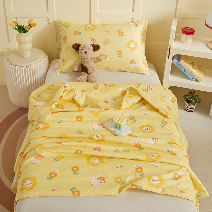 91家纺网 家纺一手货源 找家纺 ds生活馆 2025新款儿童学生纯棉精梳棉系列单夏被 花朵小鸭