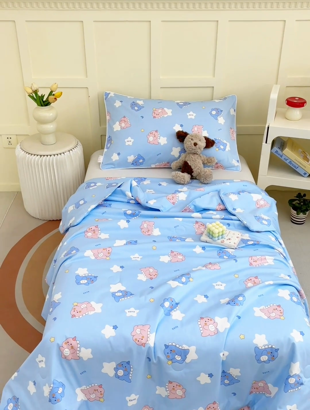 91家纺网 家纺一手货源 找家纺 ds生活馆 2025新款儿童学生纯棉精梳棉系列单夏被 星星恐龙蓝