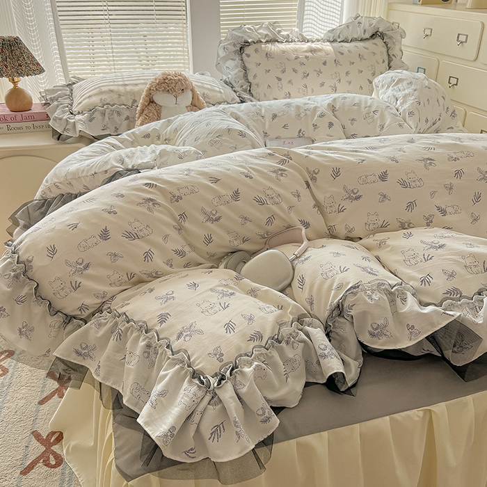 91家纺网 家纺一手货源 找家纺 眠帛家居 2025新款A类法式皱皱纱小清新蕾丝花边四件套 阿狸