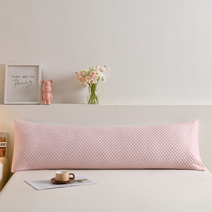 91家纺网 家纺一手货源 找家纺 艾兜坊 2025新款凉豆豆双人枕套 极简-粉