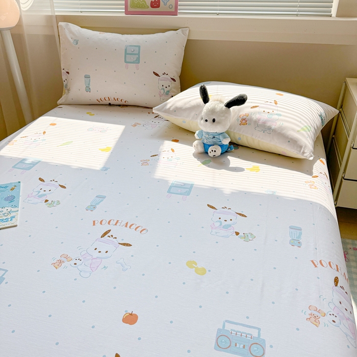 91家纺网 家纺一手货源 找家纺 呗旺鹿 2025新款正版三丽鸥全棉13372单品床单 运动帕恰狗