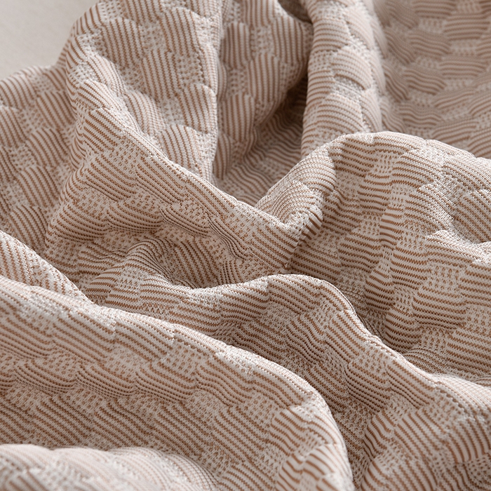 91家纺网 家纺一手货源 找家纺 艾兜坊 2025新款凉豆豆双人枕套 极简-浅咖