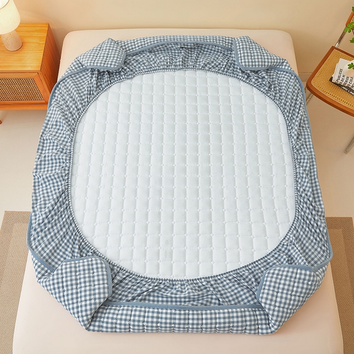 91家纺网 家纺一手货源 找家纺 喜居家纺2025新款A类水洗棉夹棉棉花床笠垫 棉-简蓝格