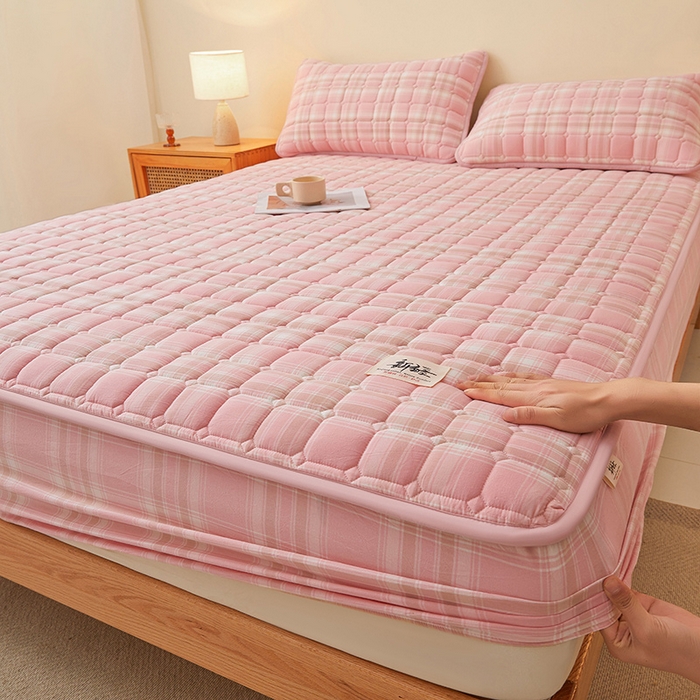 91家纺网 家纺一手货源 找家纺 喜居家纺2025新款A类水洗棉夹棉棉花床笠垫 棉-初见格