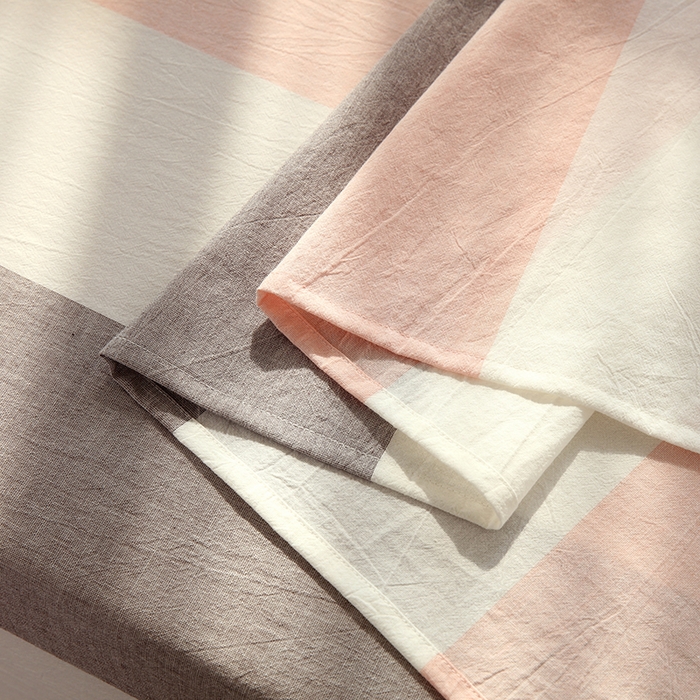 91家纺网 家纺一手货源 找家纺 恋之语家纺 2025新款全棉纯棉色织床单单品单床单床单单件 简约粉灰条