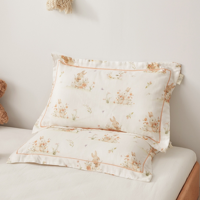 91家纺网 家纺一手货源 找家纺 荷马之梦 2025新款天竹系列—A类原创手绘风天竹纤维儿童枕套 春日郊游