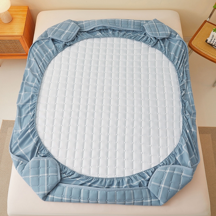 91家纺网 家纺一手货源 找家纺 喜居家纺2025新款A类水洗棉夹棉棉花床笠垫 棉-冰岛蓝