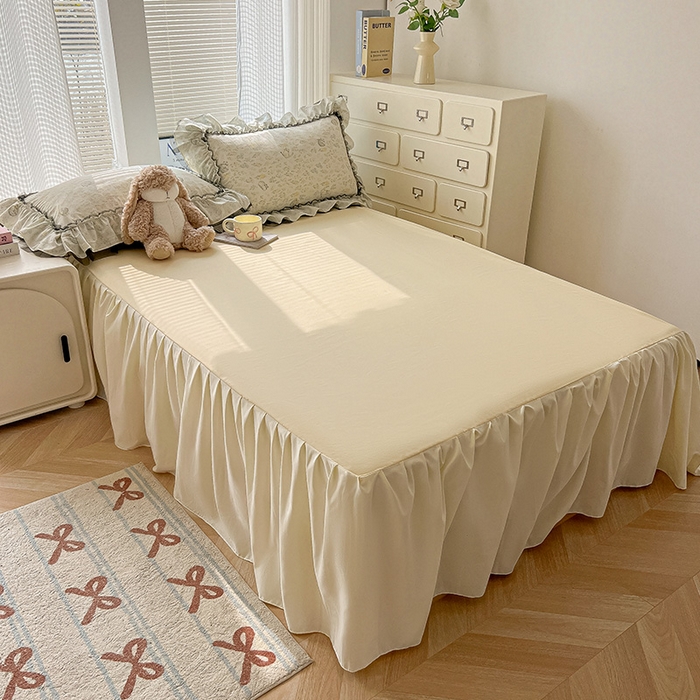 91家纺网 家纺一手货源 找家纺 眠帛家居 2025新款A类法式皱皱纱小清新蕾丝花边四件套 温馨