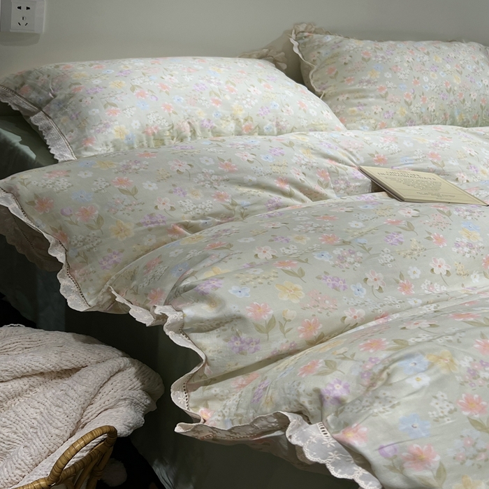 91家纺网 家纺一手货源 找家纺 荣轩2025新款全棉双层纱镂空花边工艺款四件套（铺床版）白桃花茶