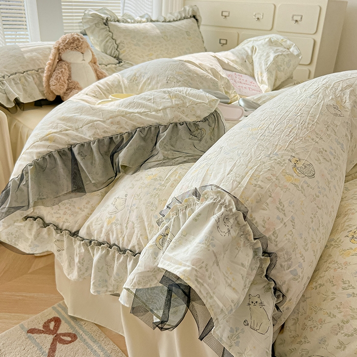 91家纺网 家纺一手货源 找家纺 眠帛家居 2025新款A类法式皱皱纱小清新蕾丝花边四件套 温馨