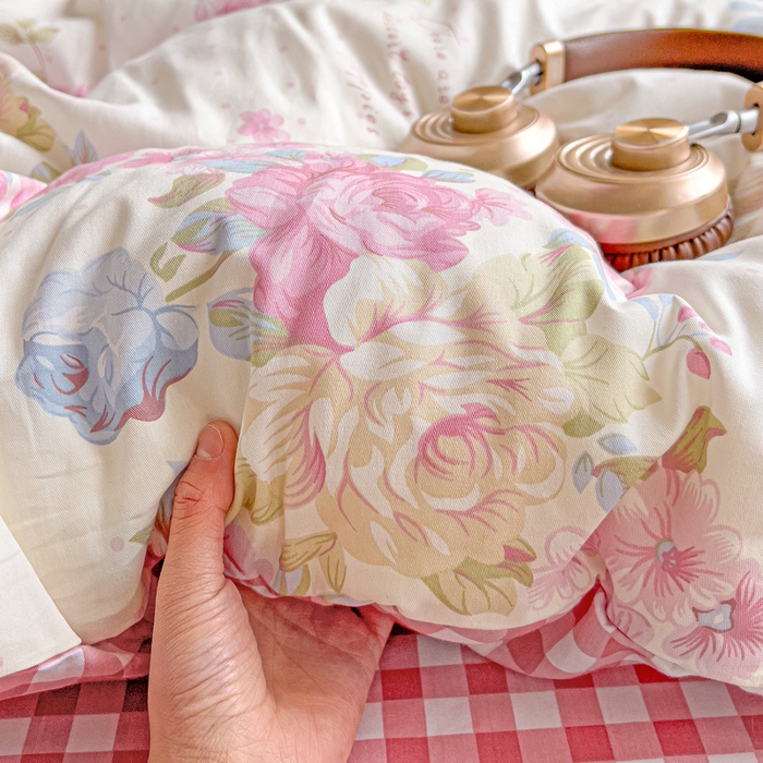 91家纺网 家纺一手货源 找家纺 暖芯优选 2025新款全棉纯棉一字绣四件套系列 花梦初