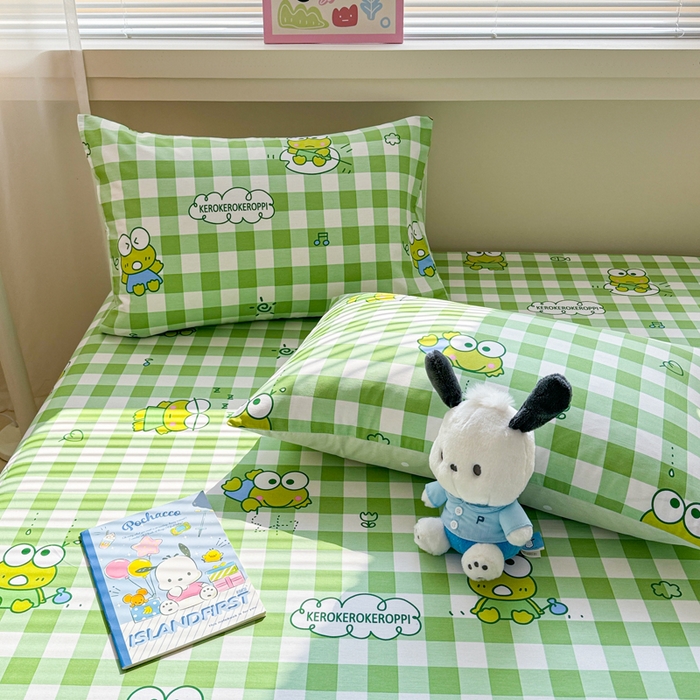 91家纺网 家纺一手货源 找家纺 呗旺鹿 2025新款正版三丽鸥全棉13372单品床笠 格子大眼蛙