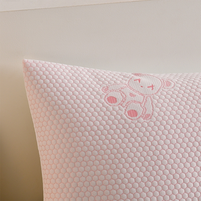 91家纺网 家纺一手货源 找家纺 艾兜坊 2025新款凉豆豆双人枕套 极简小熊-粉