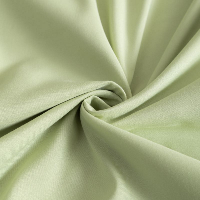 91家纺网 家纺一手货源 找家纺 恋之语 2025新款90克纯色双拼单被套 浅草绿+芥末绿