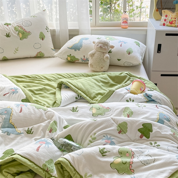 91家纺网 家纺一手货源 找家纺 美澳家纺 2025新款水洗棉印花夏被夏凉被空调被 小恐龙