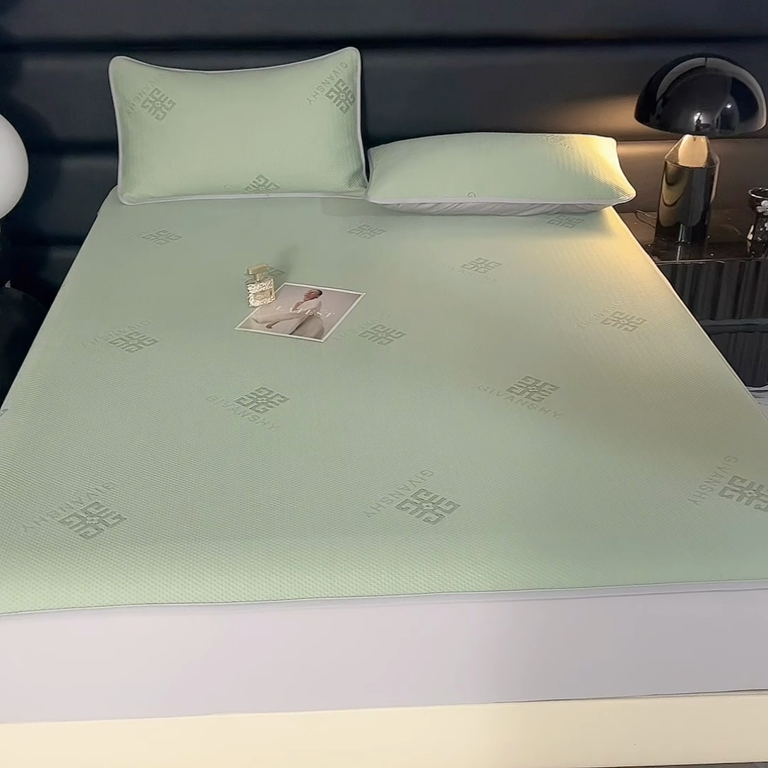 91家纺网 家纺一手货源 找家纺 绒多多 2025新款A类凉感冰豆豆席子凉席床笠款 果绿