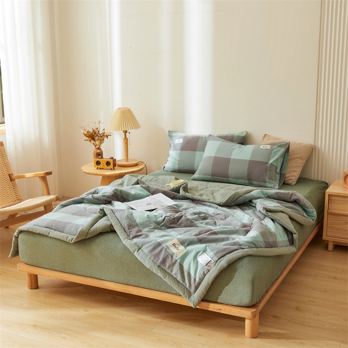 91家纺网 家纺一手货源 找家纺 恋人优选 2025新款纯棉色织水洗夏被 绿灰大格