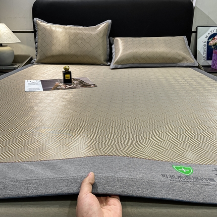 91家纺网 家纺一手货源 找家纺 （总）念家居 2025新款凉感提花冰丝抗菌复合凉席可折叠冰丝席三件套