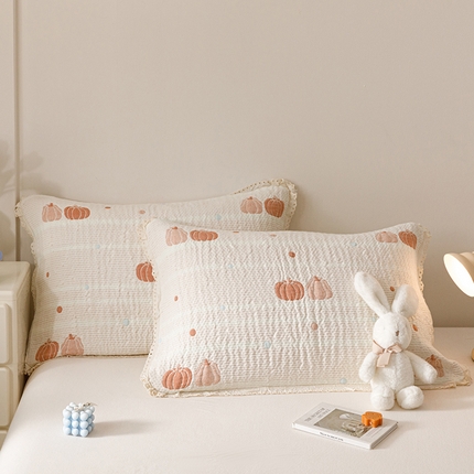 91家纺网 家纺一手货源 找家纺 （总）麻依 2025新款韩国纱布色织提花枕套柔软顺滑