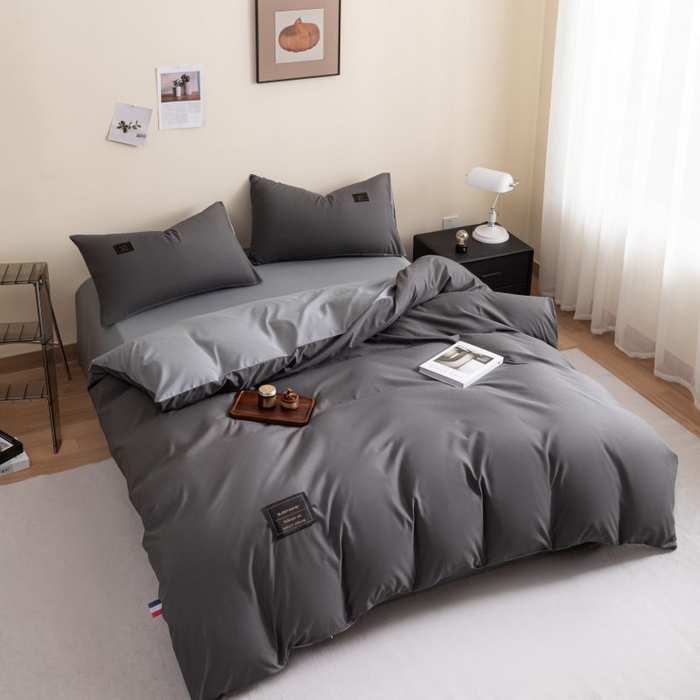 91家纺网 家纺一手货源 找家纺 恋之语 2025新款90克纯色双拼单被套 高级灰+浅灰
