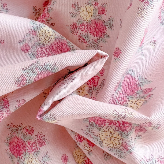 91家纺网 家纺一手货源 找家纺 暖芯优选 2025新款全棉纯棉一字绣四件套系列 甜美梦境