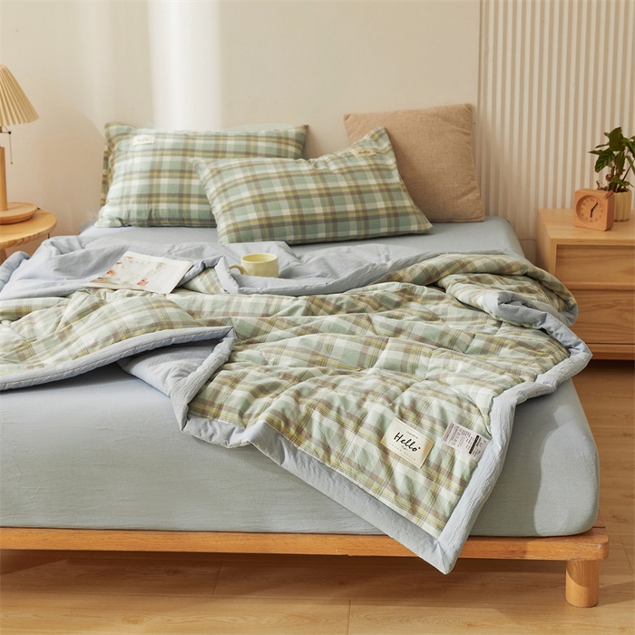 91家纺网 家纺一手货源 找家纺 恋人优选 2025新款纯棉色织水洗夏被 莫妮绿