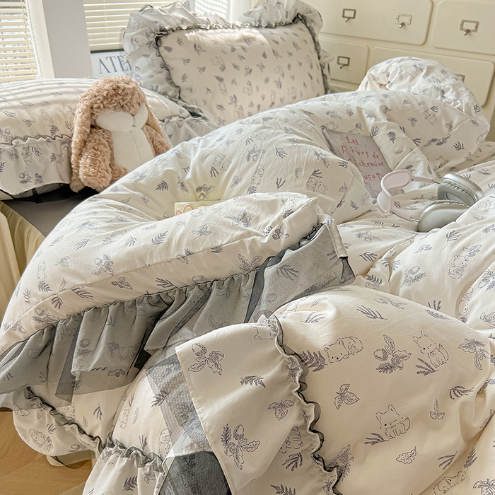 91家纺网 家纺一手货源 找家纺 眠帛家居 2025新款A类法式皱皱纱小清新蕾丝花边四件套 阿狸