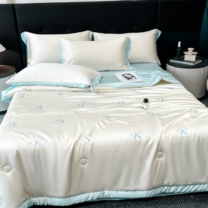 91家纺网 家纺一手货源 找家纺 满羽家纺 2025新款凉感冰丝夏被夏凉被空调被四件套 蝴蝶结-奶白兰
