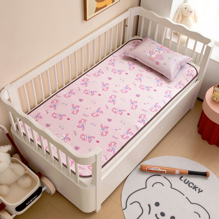 91家纺网 家纺一手货源 找家纺 梵赫 2025新款冰丝古藤双面卡通儿童凉席凉席-星黛小兔