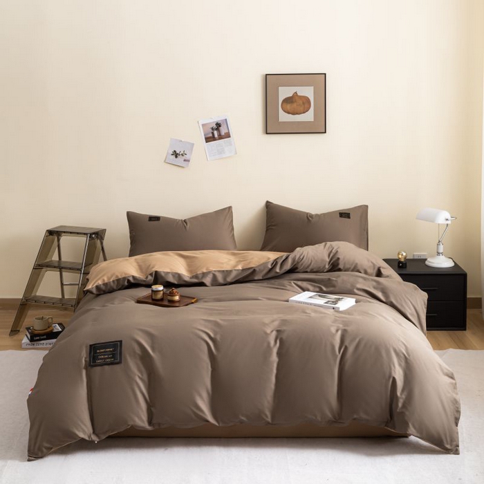 91家纺网 家纺一手货源 找家纺 恋之语 2025新款90克纯色双拼四件套 咖啡+卡其