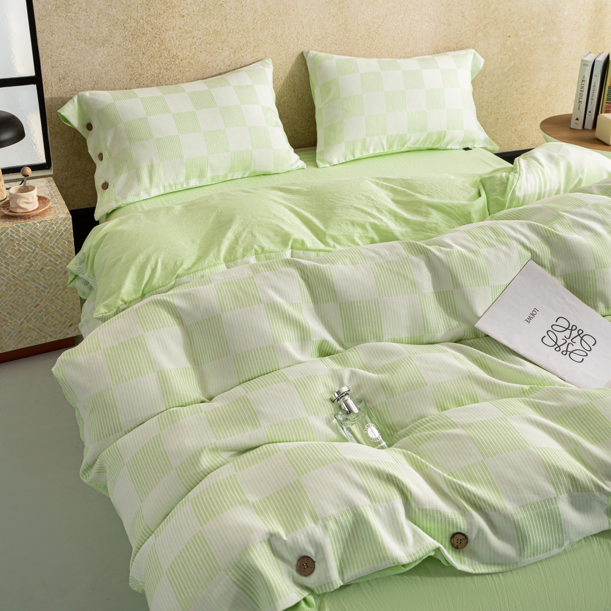 91家纺网 家纺一手货源 找家纺 恋之语 2025新款亲肤舒适提花纽扣款四件套 格律时尚-浅绿