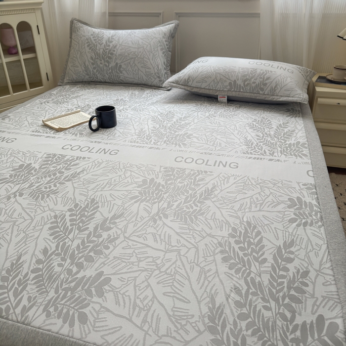 91家纺网 家纺一手货源 找家纺 花漾家居 2025新款A类色织提花PE凉感丝凉席三件套床单床笠款 床单款-含羞灰