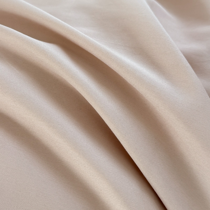 91家纺网 家纺一手货源 找家纺 艾迪尚家纺 2025新款A类纯色双拼长绒棉纯棉刺绣系列单品被套 被套单件（有单品 可定制） 杏灰双韵