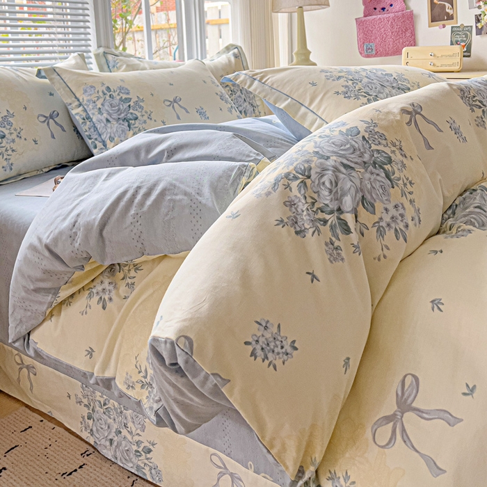 91家纺网 家纺一手货源 找家纺 暖芯优选 2025新款全棉纯棉一字绣四件套系列 花影轻颜