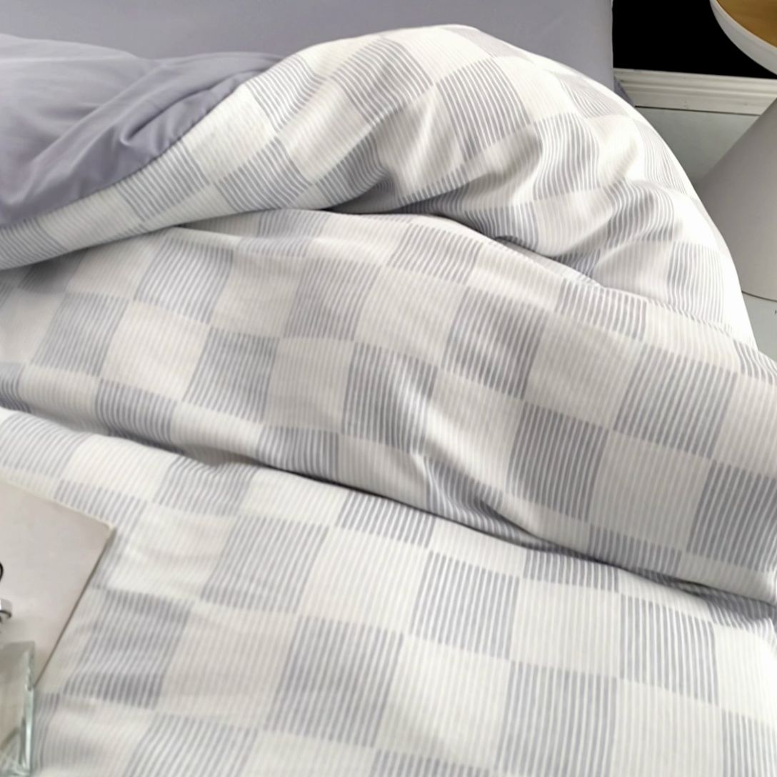 91家纺网 家纺一手货源 找家纺 恋之语 2025新款亲肤舒适提花纽扣款四件套 格律时尚-雾蓝