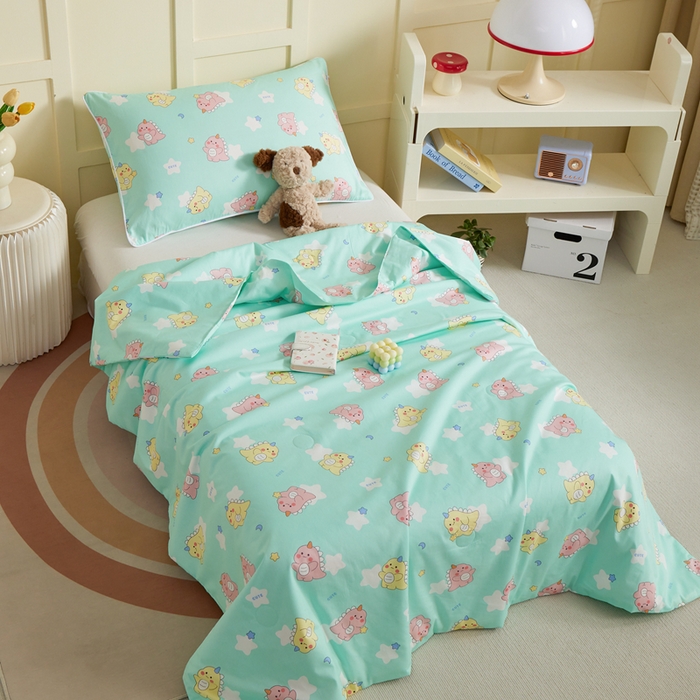 91家纺网 家纺一手货源 找家纺 ds生活馆 2025新款儿童学生纯棉精梳棉系列单夏被 星星恐龙绿