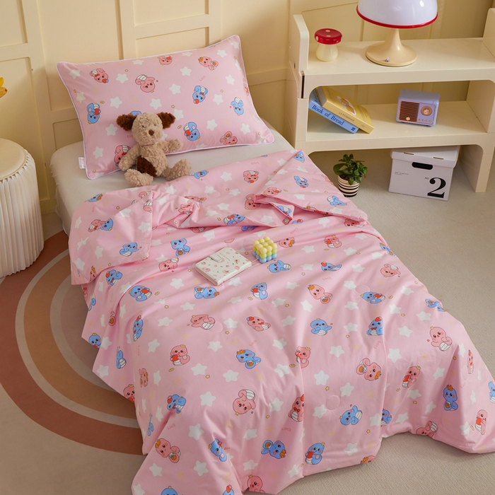 91家纺网 家纺一手货源 找家纺 ds生活馆 2025新款儿童学生纯棉精梳棉系列单夏被 水果恐龙