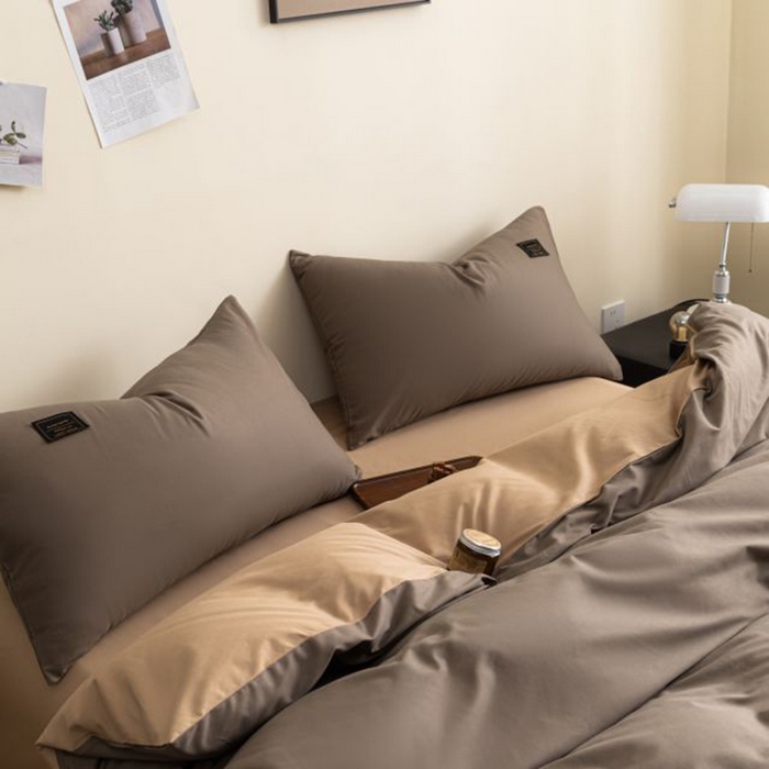 91家纺网 家纺一手货源 找家纺 恋之语 2025新款90克纯色双拼四件套 咖啡+卡其